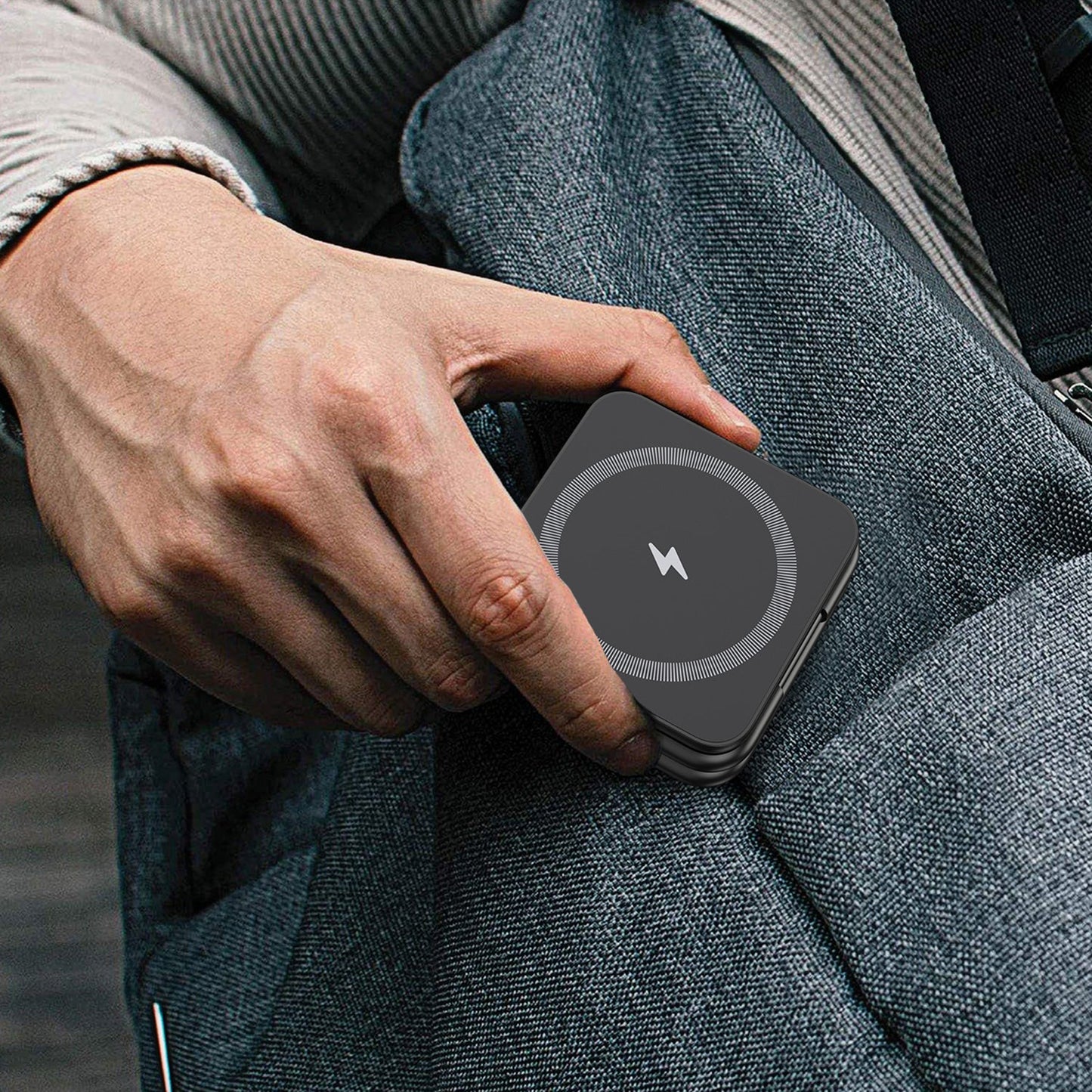 3 in 1 Foldable Magnetic Portable Wireless Charger