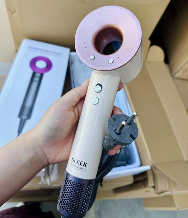 Sleek Professional AirNova ®